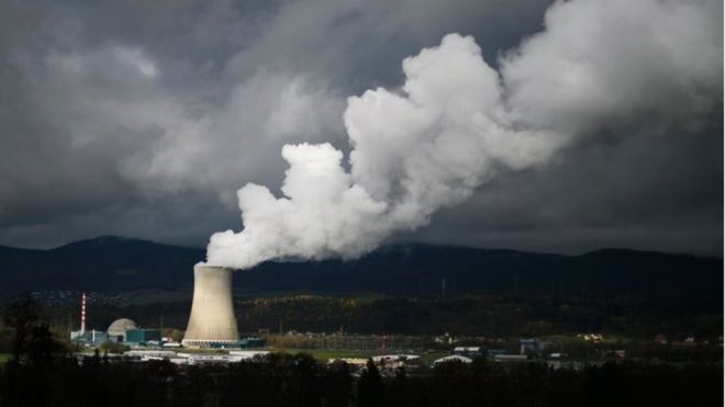 Switzerland votes on nuclear power phase out process